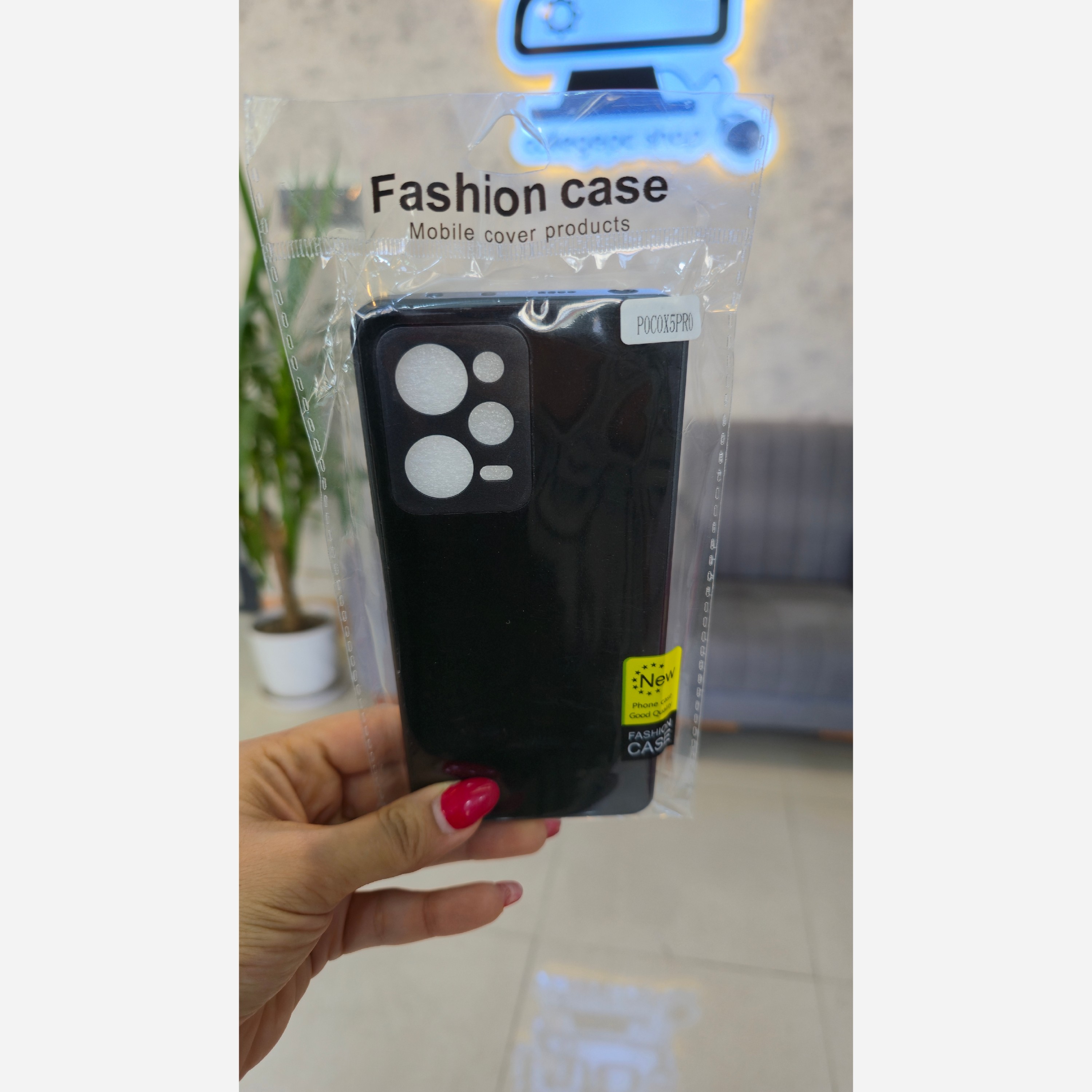 گارد Poco x5 pro طرح PVD