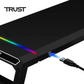 پایه نگهدارنده مانیتور تراست مدل TDESK دارای RGB